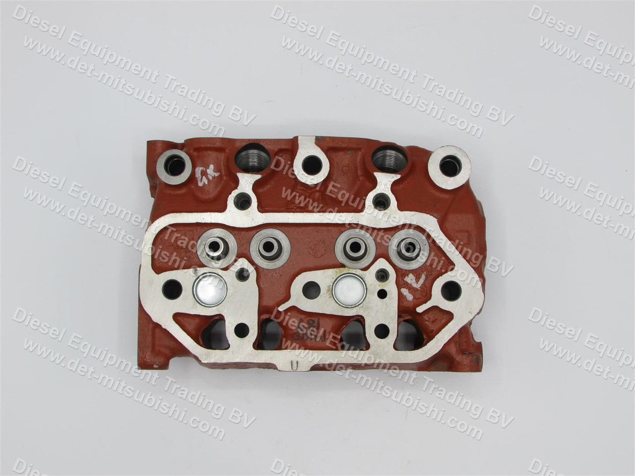 MITSUBISHI HEAD ASM; CYLINDER L2E (W/O VALVES) - رأس أسطوانية - معدات صناعية: صورة 1 MITSUBISHI HEAD ASM; CYLINDER L2E (W/O VALVES) - رأس أسطوانية - معدات صناعية: صورة 1