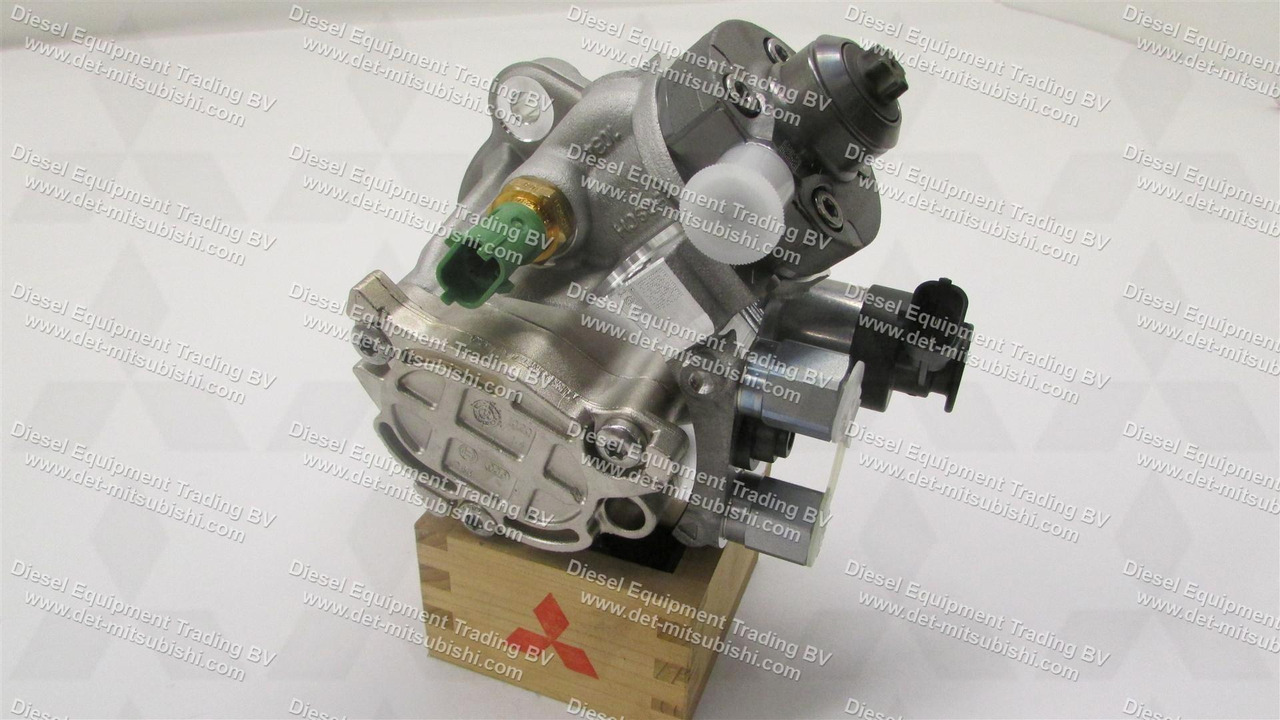 MITSUBISHI PUMP ASM; FUEL HIGH PRESSURE D04EG,D04CJ - مضخة الوقود - معدات صناعية: صورة 1 MITSUBISHI PUMP ASM; FUEL HIGH PRESSURE D04EG,D04CJ - مضخة الوقود - معدات صناعية: صورة 1