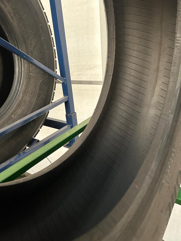 MICHELIN - إطارات - مقطورة: صورة 5 MICHELIN - إطارات - مقطورة: صورة 5