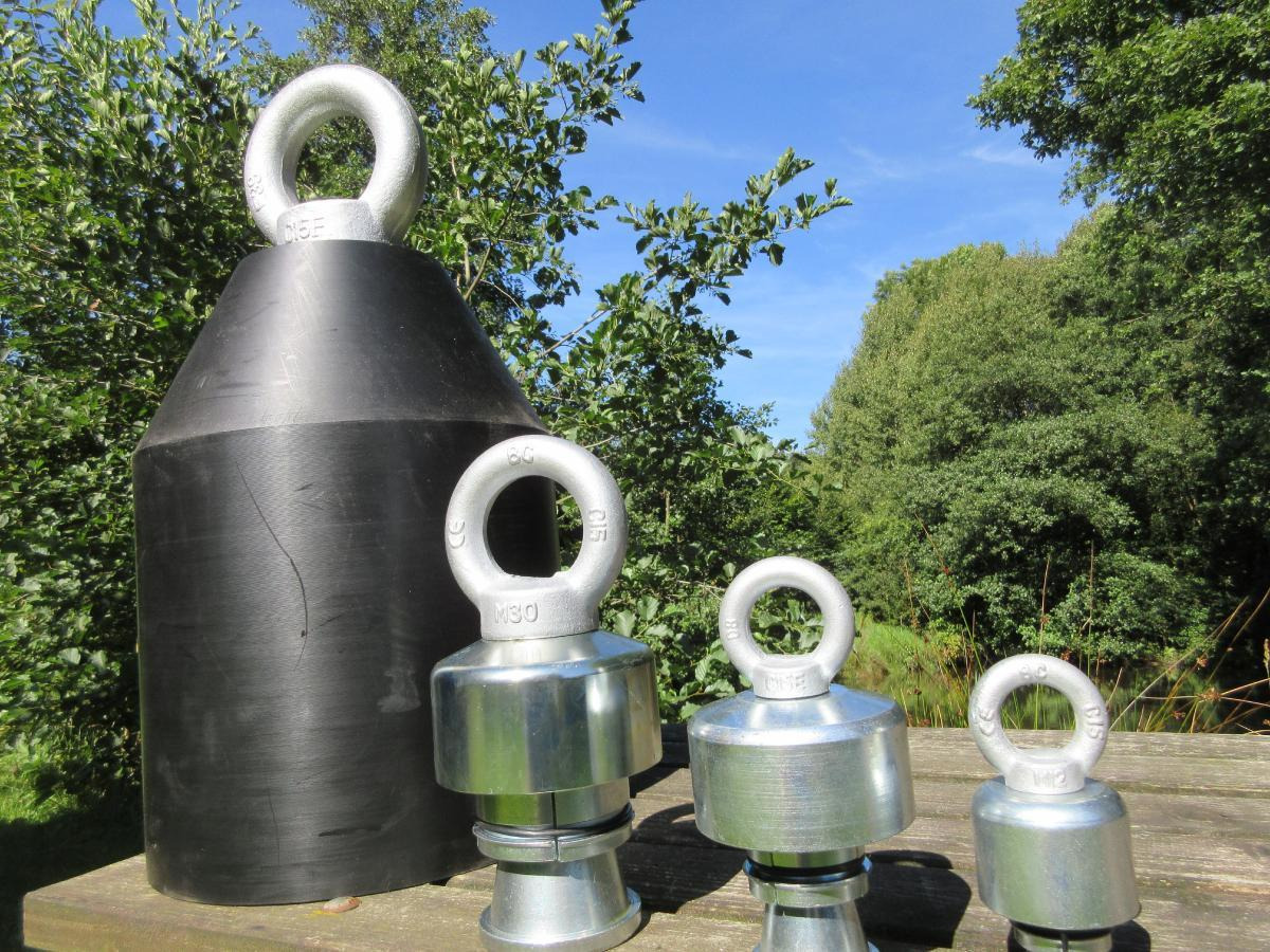 Vorschweißköpfe aus HDPE Weldingheads HDPE - قطع الغيار - ماكينة حفر التجاويف الاتجاهية: صورة 1 Vorschweißköpfe aus HDPE Weldingheads HDPE - قطع الغيار - ماكينة حفر التجاويف الاتجاهية: صورة 1