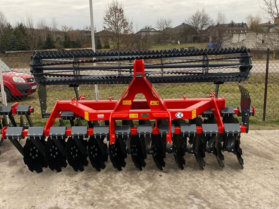 Janpol Scheibenegge / Disc harrow / Déchaumeur à disques / Erpice a dischi / Средняя дисковая борона / Brona talerzowa medium „COMPACT” 3 m - مسفلة قرصية: صورة 2 Janpol Scheibenegge / Disc harrow / Déchaumeur à disques / Erpice a dischi / Средняя дисковая борона / Brona talerzowa medium „COMPACT” 3 m - مسفلة قرصية: صورة 2