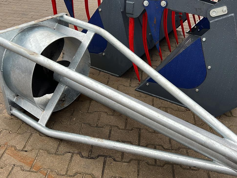 METAL-TECHNIK Güllemixer / Slurry agitator / Agitateur de lisier / Miscelatore / Смеситель жидкого удобрения / Mieszadło do gnojowicy 5,4 m - معدات التسميد: صورة 1 METAL-TECHNIK Güllemixer / Slurry agitator / Agitateur de lisier / Miscelatore / Смеситель жидкого удобрения / Mieszadło do gnojowicy 5,4 m - معدات التسميد: صورة 1