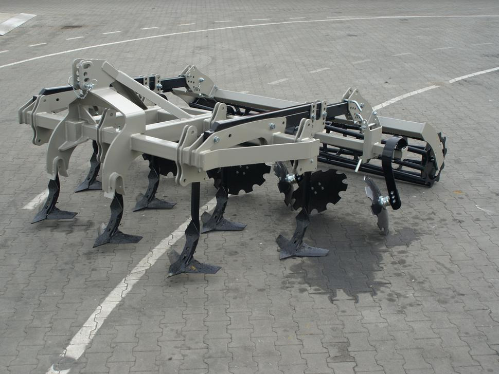 ROLEX Flügelschargrubber / Stubble cultivator / Dechaumeur à dents / Aratri stoppiatori / Стерневой культиватор / Agregat podorywkowy 3 m - آلة حراثة: صورة 1 ROLEX Flügelschargrubber / Stubble cultivator / Dechaumeur à dents / Aratri stoppiatori / Стерневой культиватор / Agregat podorywkowy 3 m - آلة حراثة: صورة 1