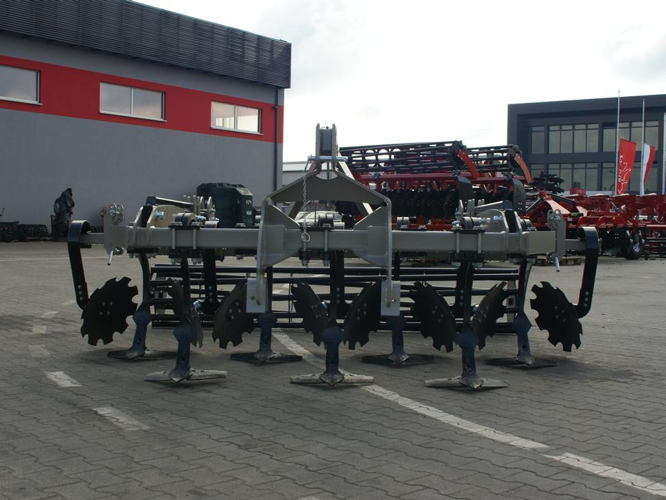 ROLEX Flügelschargrubber / Stubble cultivator / Dechaumeur à dents / Стерневой культиватор / Agregat podorywkowy 3 m - آلة حراثة: صورة 2 ROLEX Flügelschargrubber / Stubble cultivator / Dechaumeur à dents / Стерневой культиватор / Agregat podorywkowy 3 m - آلة حراثة: صورة 2