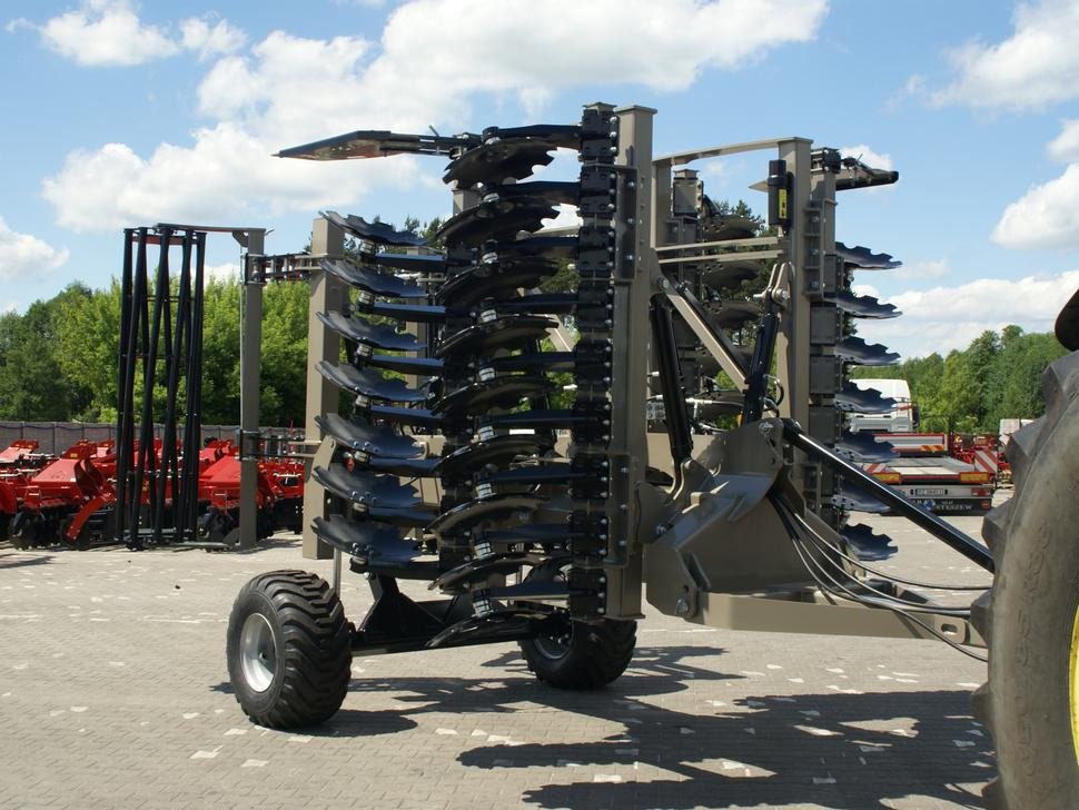 ROLEX Hydraulische Scheibenegge / Hydraulic discs harrow / Dechaumeur à disques / Erpice a dischi / Гидравлическая дисковая борона / Brona talerzowa hydraulicznie składana ciężka 4 m - مسفلة قرصية: صورة 1 ROLEX Hydraulische Scheibenegge / Hydraulic discs harrow / Dechaumeur à disques / Erpice a dischi / Гидравлическая дисковая борона / Brona talerzowa hydraulicznie składana ciężka 4 m - مسفلة قرصية: صورة 1