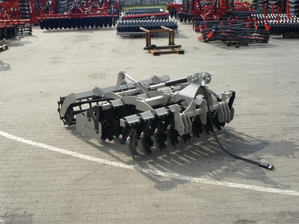 ROLEX Scheibenegge / Disc harrow for vineyards / Dechaumeur à disques pour vignes / Erpice a dischi / Дисковая борона для виноградника / Brona talerzowa do winnic 1,1 m - مسفلة قرصية: صورة 4 ROLEX Scheibenegge / Disc harrow for vineyards / Dechaumeur à disques pour vignes / Erpice a dischi / Дисковая борона для виноградника / Brona talerzowa do winnic 1,1 m - مسفلة قرصية: صورة 4