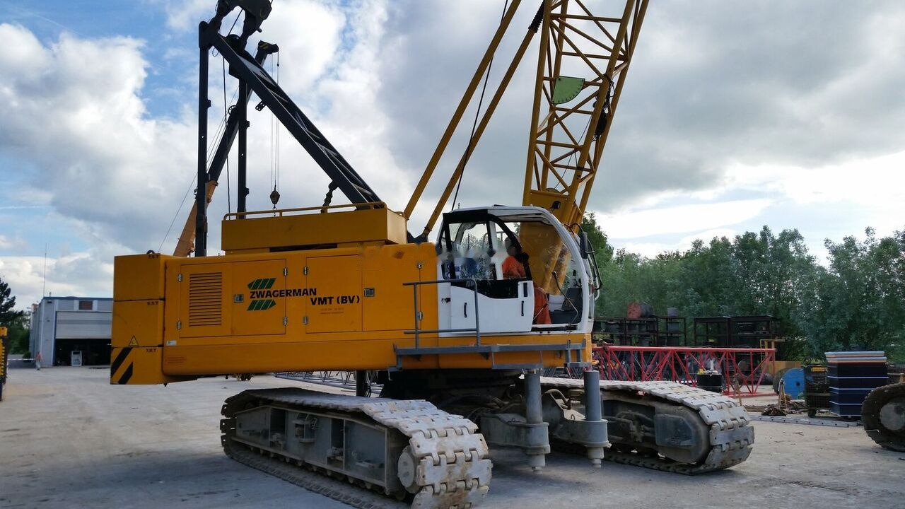 Fushun QUY 80 A - رافعة زاحفة: صورة 2 Fushun QUY 80 A - رافعة زاحفة: صورة 2