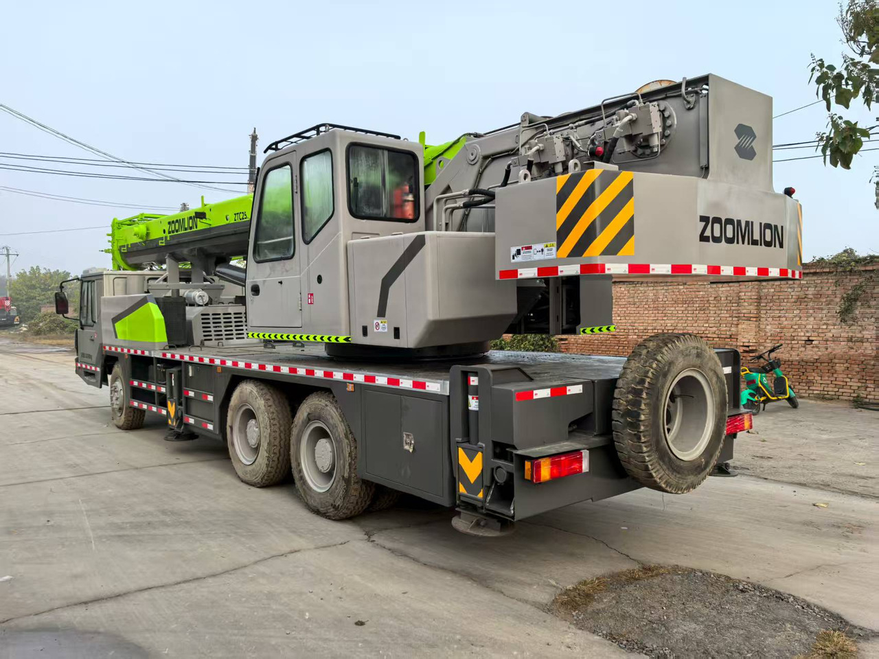 ZOOMLION ZTC250V - موبايل كرين: صورة 2 ZOOMLION ZTC250V - موبايل كرين: صورة 2