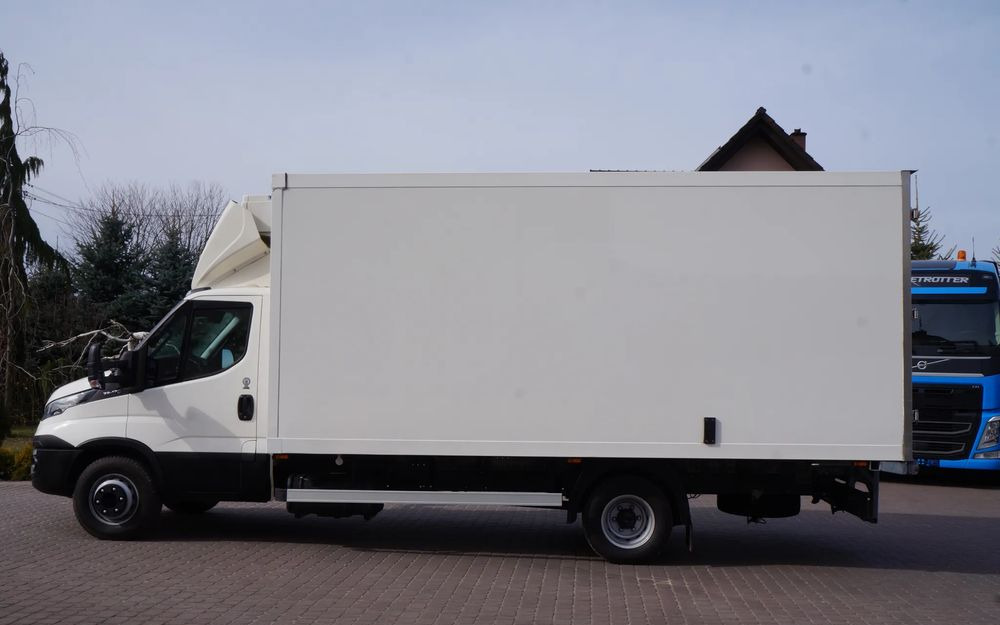 Iveco DAILY 70c17 CHŁODNIA 5 m Thermo king V-500 MAX Wzorowy Stan - شاحنة ذات مبرد: صورة 3 Iveco DAILY 70c17 CHŁODNIA 5 m Thermo king V-500 MAX Wzorowy Stan - شاحنة ذات مبرد: صورة 3