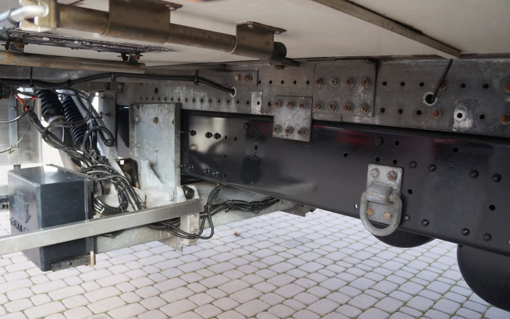 تأجير  MAN TGM 18.250 EURO 6 CHŁODNIA KONTENER 7.50 m 275 TYS KM MAN TGM 18.250 EURO 6 CHŁODNIA KONTENER 7.50 m 275 TYS KM: صورة 8