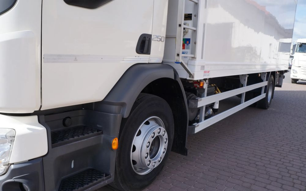 Volvo FE 18.250 Euro 6 18 TON CHŁODNIA KONTENER 19 PALET NISKI PRZEBIEG - شاحنة ذات مبرد: صورة 5 Volvo FE 18.250 Euro 6 18 TON CHŁODNIA KONTENER 19 PALET NISKI PRZEBIEG - شاحنة ذات مبرد: صورة 5
