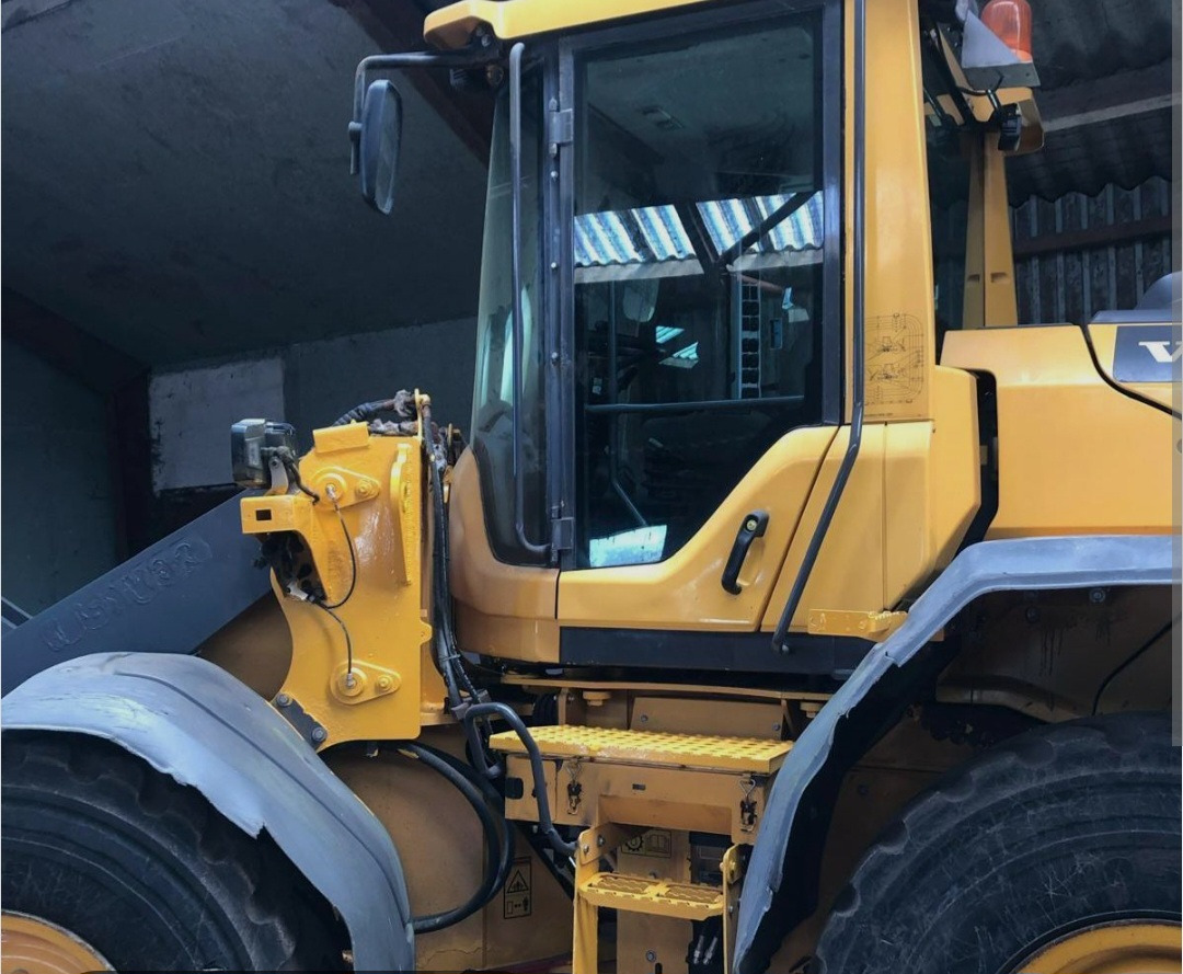Volvo L90h - اللودر بعجل: صورة 4 Volvo L90h - اللودر بعجل: صورة 4