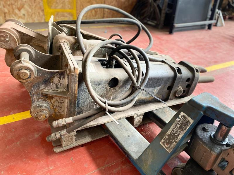 Brise roche hydraulique BRH Pour pelle de 8T à 10T - مطرقة هيدروليكية: صورة 2 Brise roche hydraulique BRH Pour pelle de 8T à 10T - مطرقة هيدروليكية: صورة 2