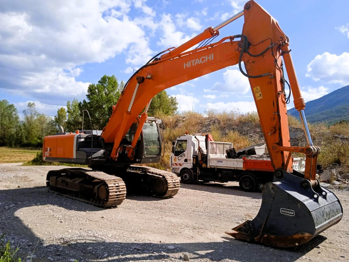 HITACHI PELLE ZX 350 LCN-3 35T - حفار زاحف: صورة 4 HITACHI PELLE ZX 350 LCN-3 35T - حفار زاحف: صورة 4