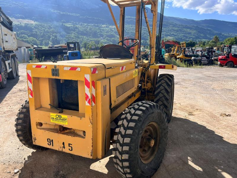 INTERNATIONAL IH 2525 CHARIOT ELEVATEUR 2,5T 3,6m - رافعة شوكية ديزل: صورة 4 INTERNATIONAL IH 2525 CHARIOT ELEVATEUR 2,5T 3,6m - رافعة شوكية ديزل: صورة 4
