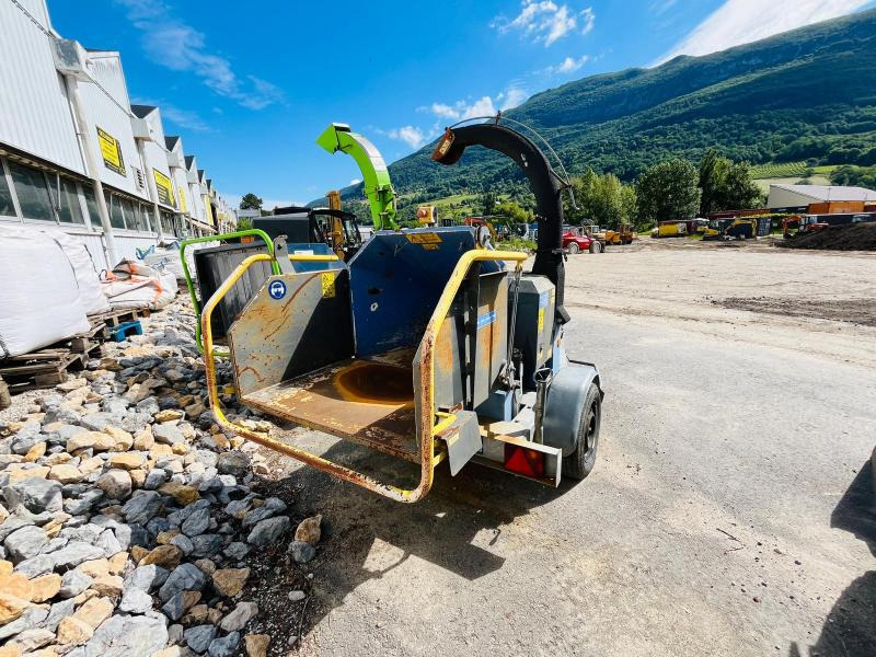 ISEKI Broyeur de branche - قاطعة الأخشاب: صورة 3 ISEKI Broyeur de branche - قاطعة الأخشاب: صورة 3