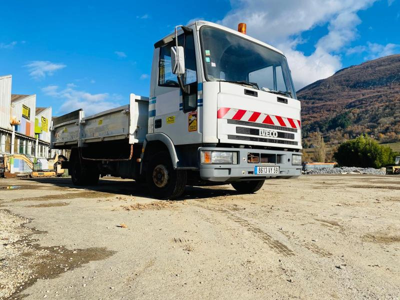 Iveco 75E14 (NET DE TVA) CAMION BENNE 7,5T - شاحنة قلاب: صورة 2 Iveco 75E14 (NET DE TVA) CAMION BENNE 7,5T - شاحنة قلاب: صورة 2