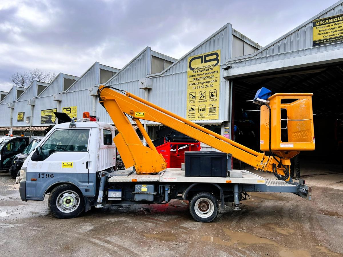 Mazda Bongo Fourgon Nacelle 14,5m - منصة جومحمولةية, شاحنة توصيل مغلقة: صورة 2 Mazda Bongo Fourgon Nacelle 14,5m - منصة جومحمولةية, شاحنة توصيل مغلقة: صورة 2