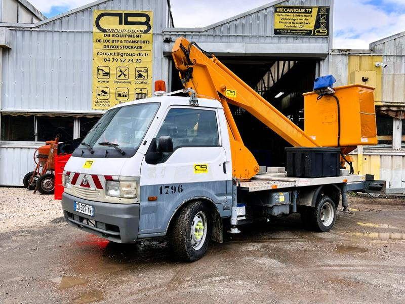 Mazda Bongo Fourgon Nacelle 14,5m - منصة جومحمولةية, شاحنة توصيل مغلقة: صورة 1 Mazda Bongo Fourgon Nacelle 14,5m - منصة جومحمولةية, شاحنة توصيل مغلقة: صورة 1