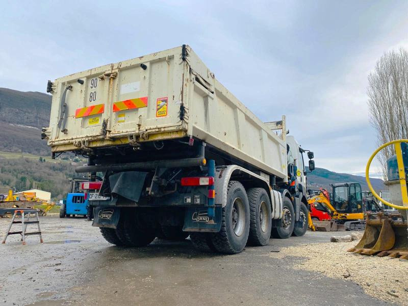 RENAULT KERAX 8x4 520 BIBENNE CIF GRUE CORMACH - شاحنة قلاب, شاحنة كرين: صورة 5 RENAULT KERAX 8x4 520 BIBENNE CIF GRUE CORMACH - شاحنة قلاب, شاحنة كرين: صورة 5
