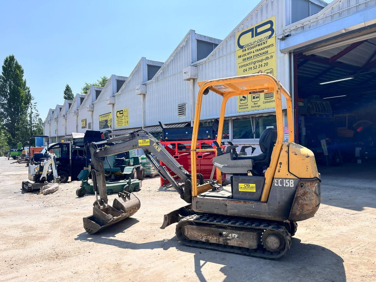 Volvo EC15 B XT MINIPELLE 1,5T - حفار صغير: صورة 2 Volvo EC15 B XT MINIPELLE 1,5T - حفار صغير: صورة 2