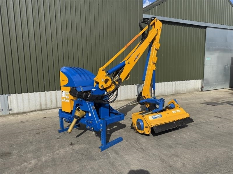Bomford Hawk Evo 6.5 Hedge Cutter - جزازة رافعة: صورة 1 Bomford Hawk Evo 6.5 Hedge Cutter - جزازة رافعة: صورة 1