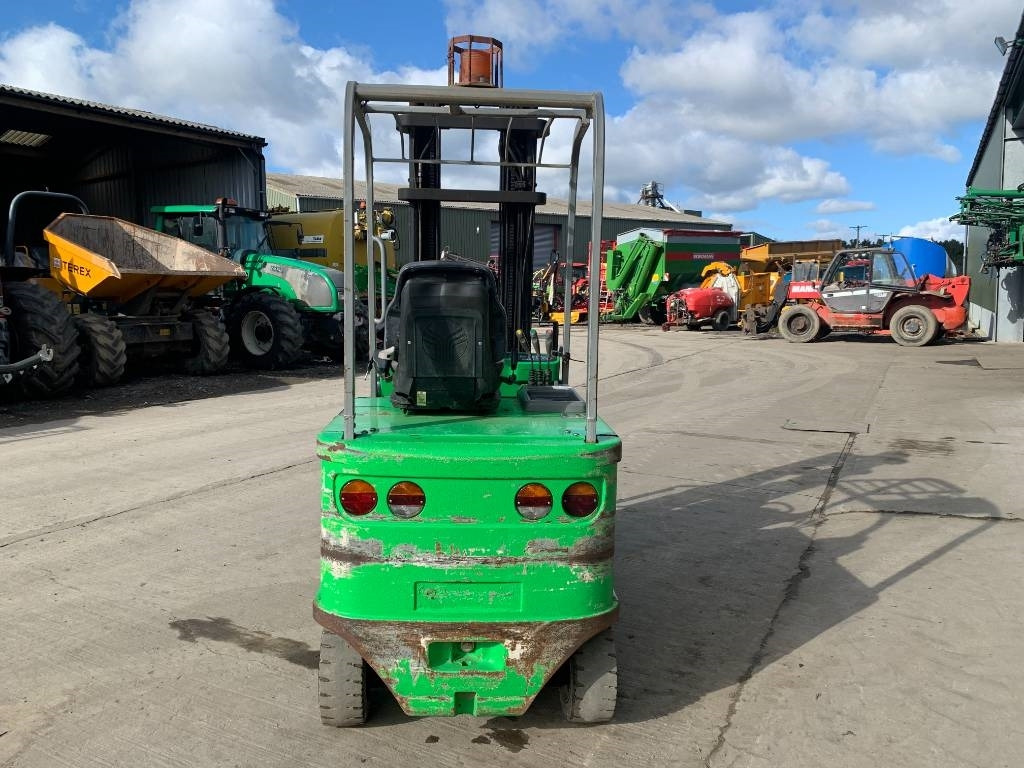 Cesab Centauro 48 160c Electric Forklift - رافعة شوكية كهربائية: صورة 4 Cesab Centauro 48 160c Electric Forklift - رافعة شوكية كهربائية: صورة 4