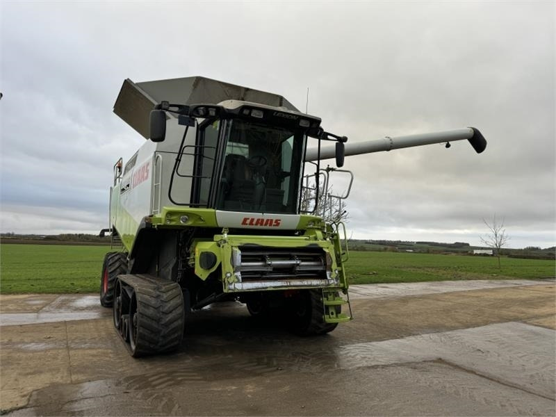 Claas Lexion 600TT c/w V1200 Header - ملحقات حصادات: صورة 4 Claas Lexion 600TT c/w V1200 Header - ملحقات حصادات: صورة 4