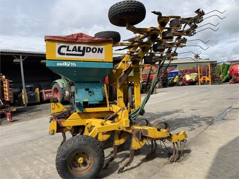 Claydon 6m V Form Drill - آلة بذر الحصاد: صورة 4 Claydon 6m V Form Drill - آلة بذر الحصاد: صورة 4