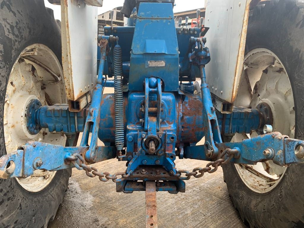 Ford 7000 - جرار: صورة 5 Ford 7000 - جرار: صورة 5