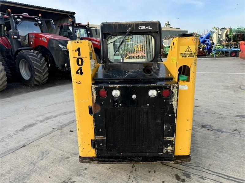 Gehl R165 Skid Steer - شيول صغير: صورة 3 Gehl R165 Skid Steer - شيول صغير: صورة 3