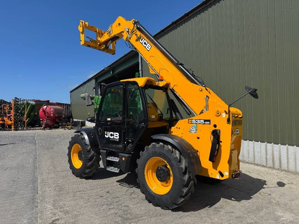 JCB 535-95 - آلة رفع ونقل تلسكوبية: صورة 4 JCB 535-95 - آلة رفع ونقل تلسكوبية: صورة 4