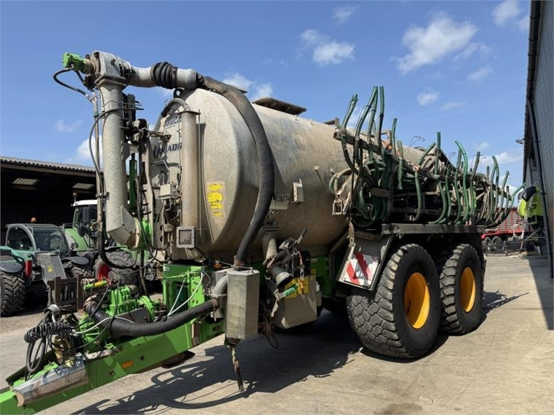 Joskin Quadra 18000 TS Slurry Tanker - صهريج السماد السائل: صورة 4 Joskin Quadra 18000 TS Slurry Tanker - صهريج السماد السائل: صورة 4