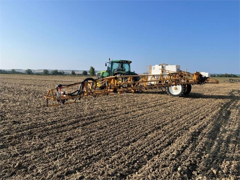 Knight 28m 3800L Trailed Sprayer **Video Below** - رشاش معلق على جرار: صورة 2 Knight 28m 3800L Trailed Sprayer **Video Below** - رشاش معلق على جرار: صورة 2