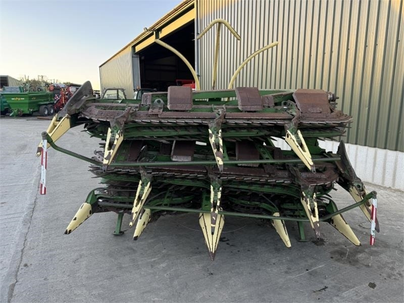 Krone Easy Collect 903 Maize Header - ملحقات حصادات: صورة 2 Krone Easy Collect 903 Maize Header - ملحقات حصادات: صورة 2
