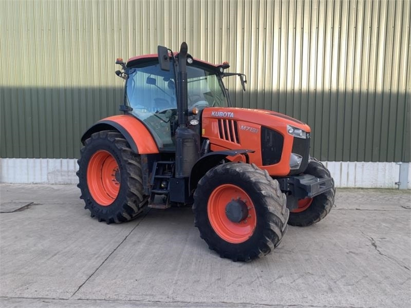 Kubota M7131 - جرار: صورة 3 Kubota M7131 - جرار: صورة 3