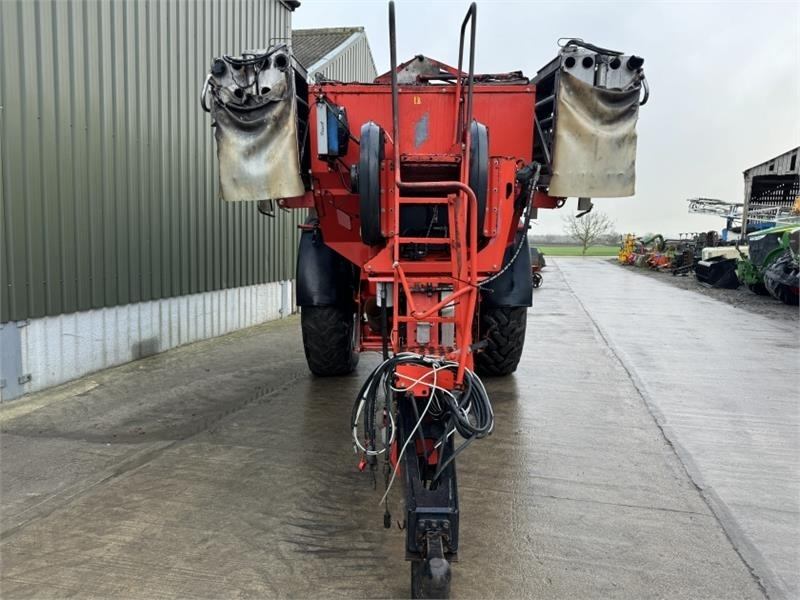 Kuhn AGT 6036 Boom Fert Spreader - آلة نشر السماد: صورة 5 Kuhn AGT 6036 Boom Fert Spreader - آلة نشر السماد: صورة 5