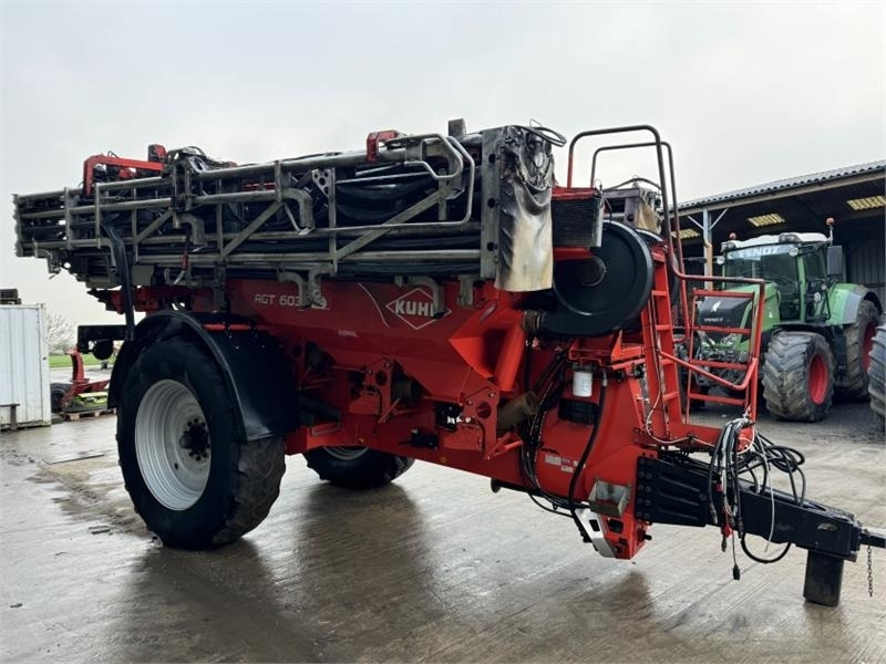 Kuhn AGT 6036 Boom Fert Spreader - آلة نشر السماد: صورة 4 Kuhn AGT 6036 Boom Fert Spreader - آلة نشر السماد: صورة 4