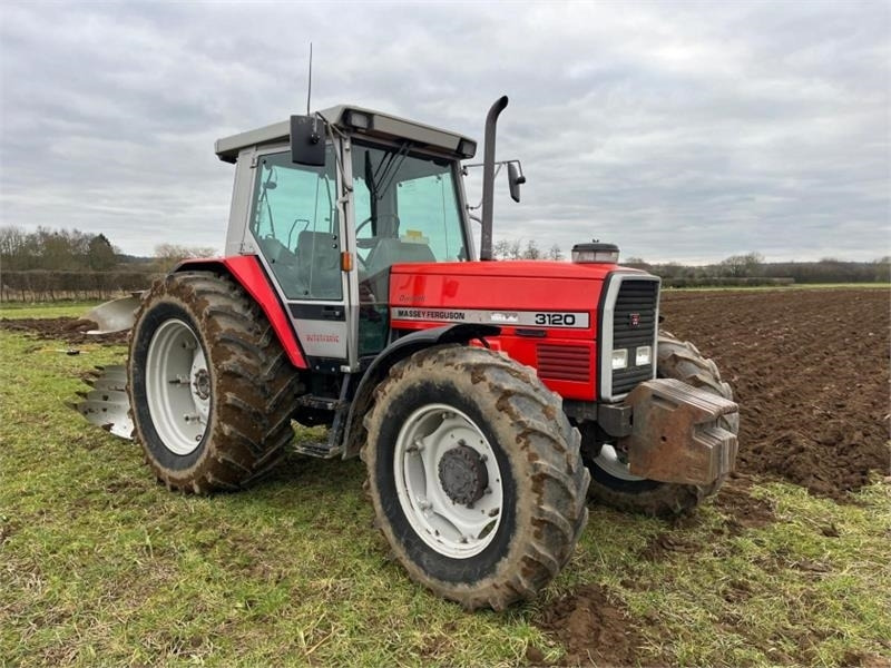 Massey Ferguson 3120 Dynashift - جرار: صورة 3 Massey Ferguson 3120 Dynashift - جرار: صورة 3