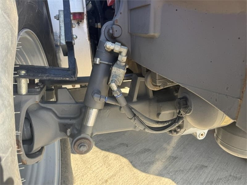 جرار Massey Ferguson 7716 Dyna-VT **Video Below**: صورة 8 جرار Massey Ferguson 7716 Dyna-VT **Video Below**: صورة 8