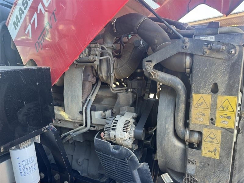 جرار Massey Ferguson 7716 Dyna-VT **Video Below**: صورة 13 جرار Massey Ferguson 7716 Dyna-VT **Video Below**: صورة 13