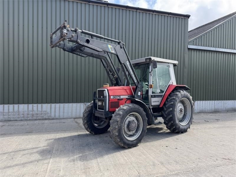Massey Ferguson Massey Ferguson 3075 Dynashift *Low Hours* - جرار: صورة 1 Massey Ferguson Massey Ferguson 3075 Dynashift *Low Hours* - جرار: صورة 1