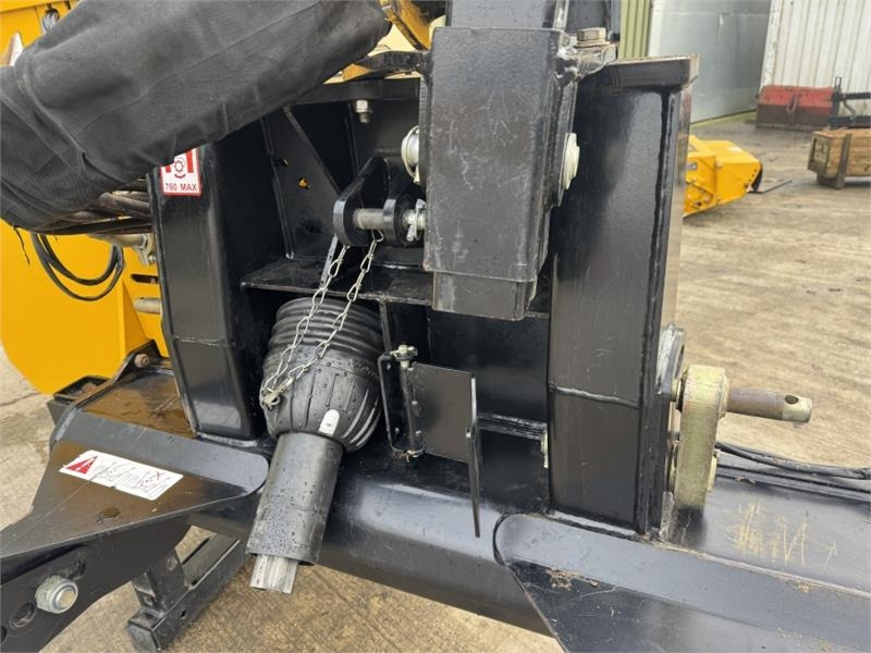 معدات الغابات McConnel 8085 Power Arm Tele VFR Hedge Cutter: صورة 13 معدات الغابات McConnel 8085 Power Arm Tele VFR Hedge Cutter: صورة 13