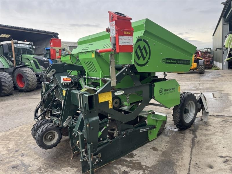 Miedema Structural MS2000 2 Row Planter - آلة زراعة البطاطس: صورة 3 Miedema Structural MS2000 2 Row Planter - آلة زراعة البطاطس: صورة 3