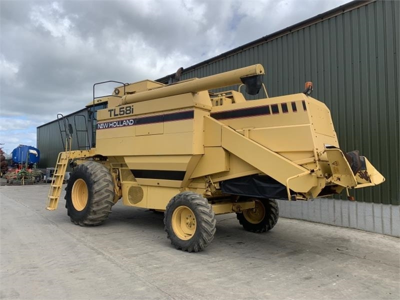 New Holland/Laverda New Holland TL58i / Laverda Hi - ملحقات حصادات: صورة 4 New Holland/Laverda New Holland TL58i / Laverda Hi - ملحقات حصادات: صورة 4
