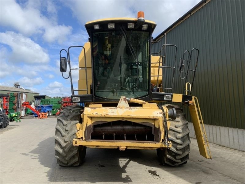 New Holland/Laverda New Holland TL58i / Laverda Hi - ملحقات حصادات: صورة 5 New Holland/Laverda New Holland TL58i / Laverda Hi - ملحقات حصادات: صورة 5