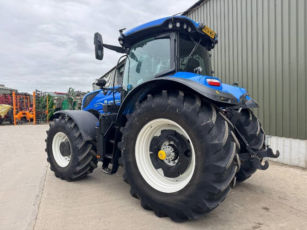 New Holland T7.300 Autocommand - جرار: صورة 2 New Holland T7.300 Autocommand - جرار: صورة 2