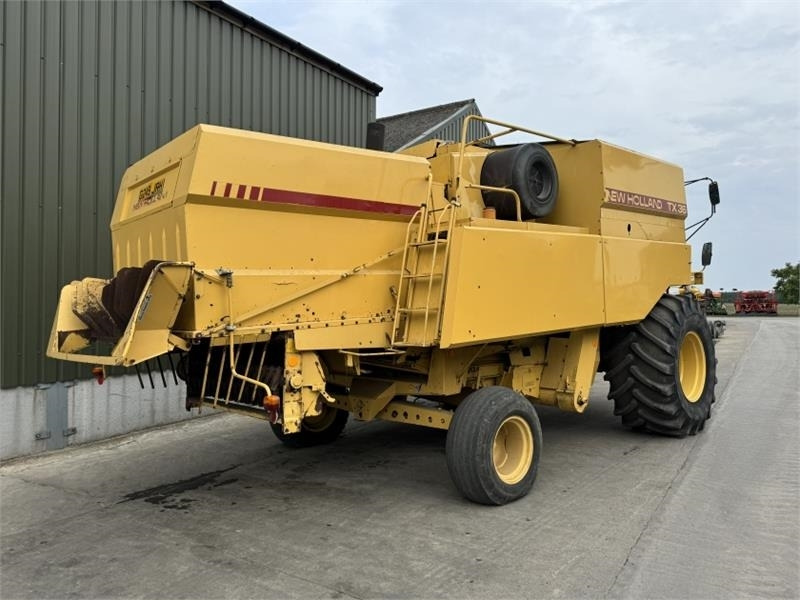 New Holland TX 36  - ملحقات حصادات: صورة 2 New Holland TX 36  - ملحقات حصادات: صورة 2