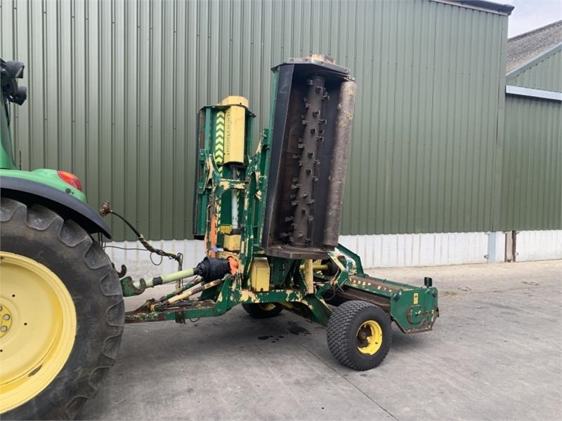 Spearhead Trident 4000 4M Folding Flail Mower - جزازة العشب: صورة 2 Spearhead Trident 4000 4M Folding Flail Mower - جزازة العشب: صورة 2