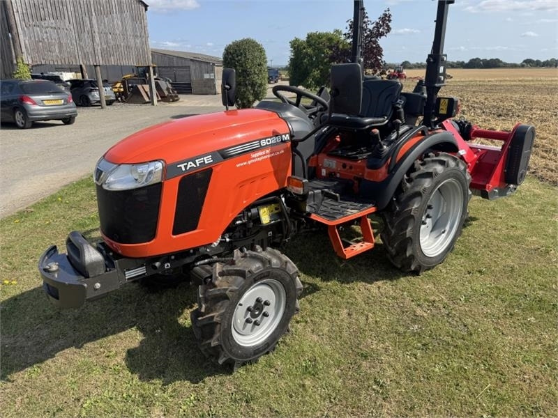 Tafe 6028M Compact Tractor  - جرار: صورة 1 Tafe 6028M Compact Tractor  - جرار: صورة 1